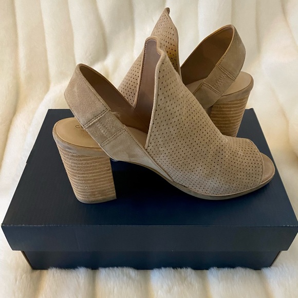 Cole Haan Callista Slingback - Picture 2 of 7